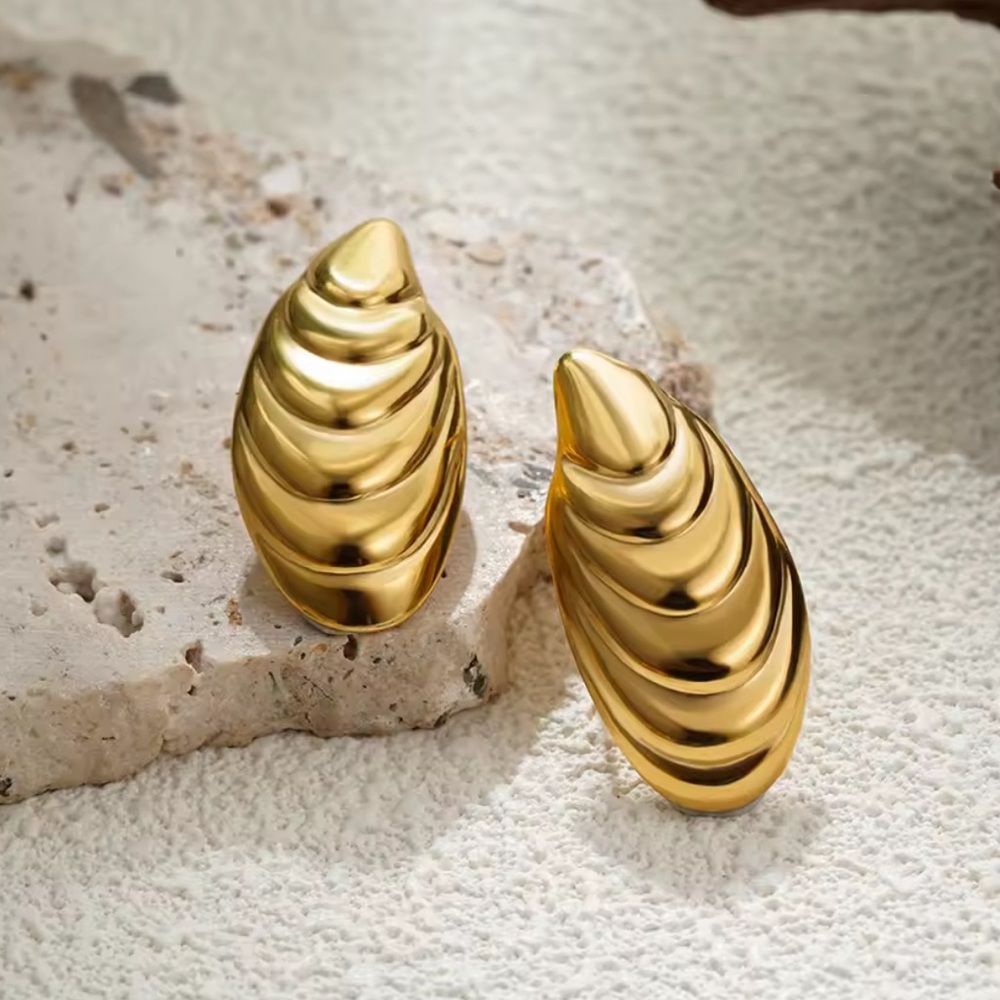 Adina Eden Solid Shell Ridged Drop Stud Earring - Gold